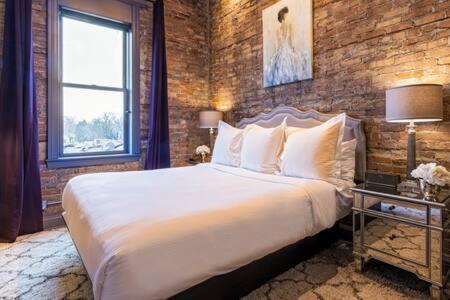 Hip Urban Loft - Small Town Charm -124 Lofts #3 West Dundee Ngoại thất bức ảnh